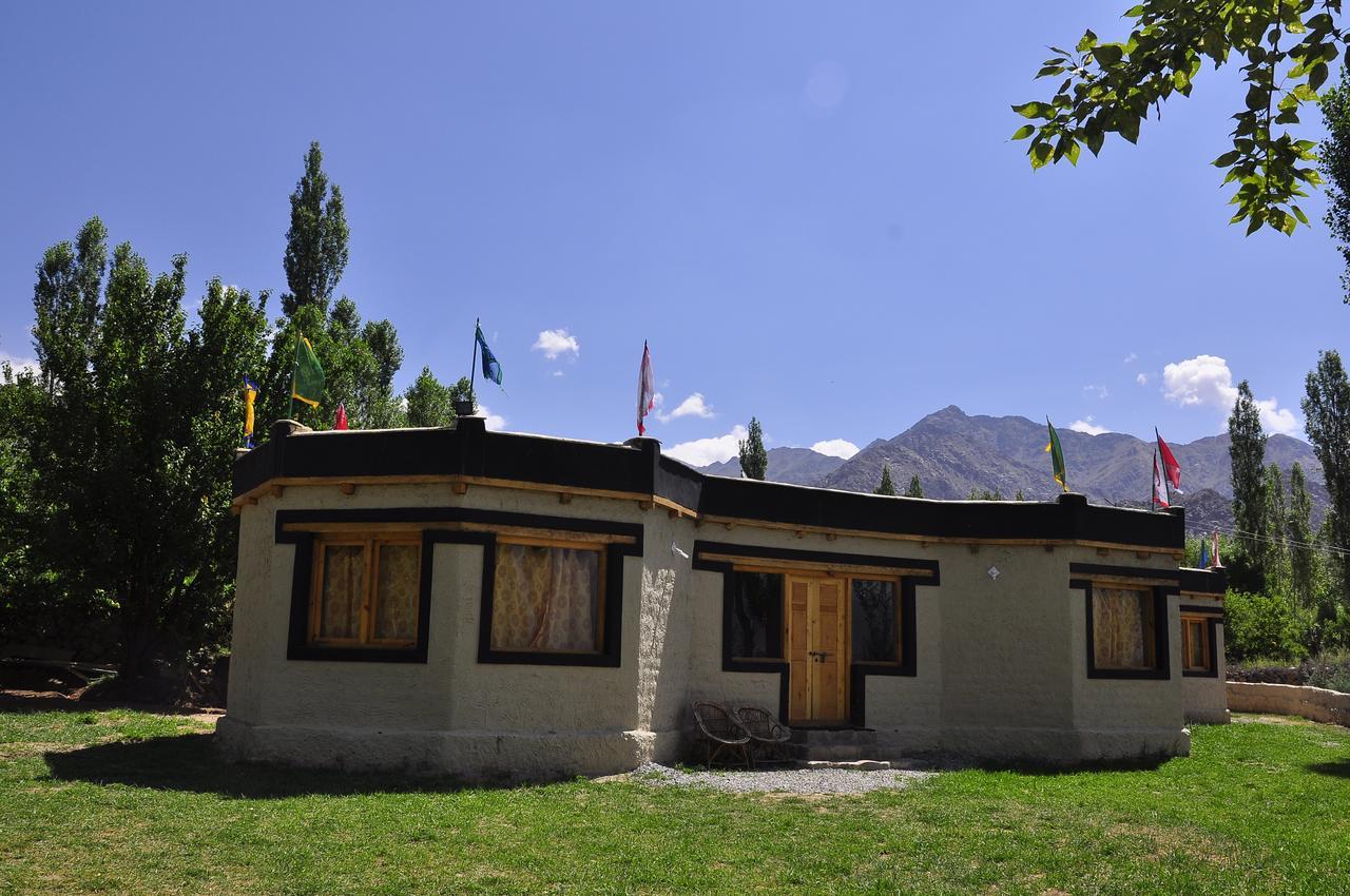 Ladakh Sarai Resort Leh Exterior photo