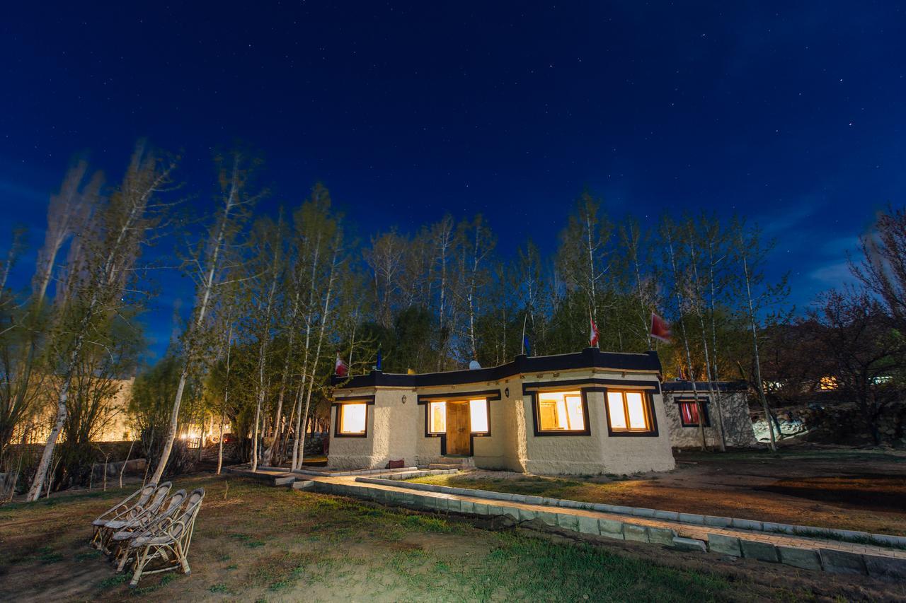 Ladakh Sarai Resort Leh Exterior photo