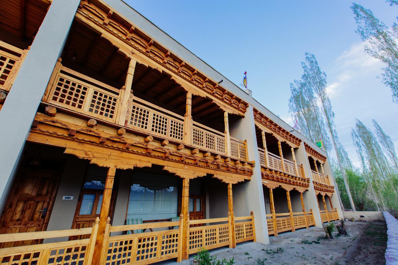 Ladakh Sarai Resort Leh Exterior photo