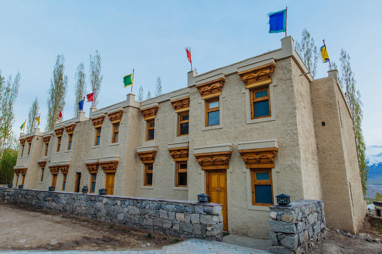 Ladakh Sarai Resort Leh Exterior photo
